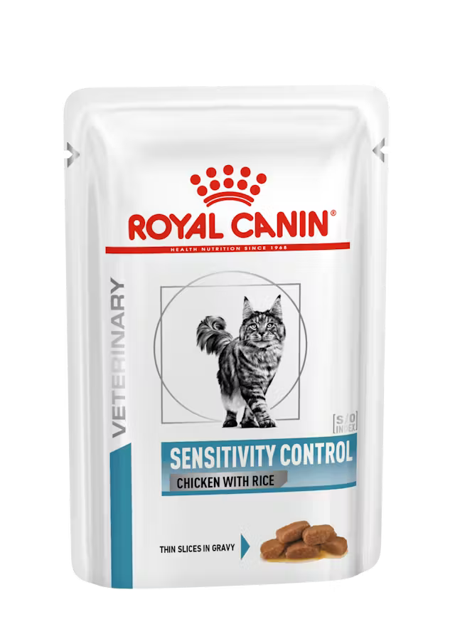 Royal Canin Sensitivity Control Chicken with Rice – Thin Slices in Gravy