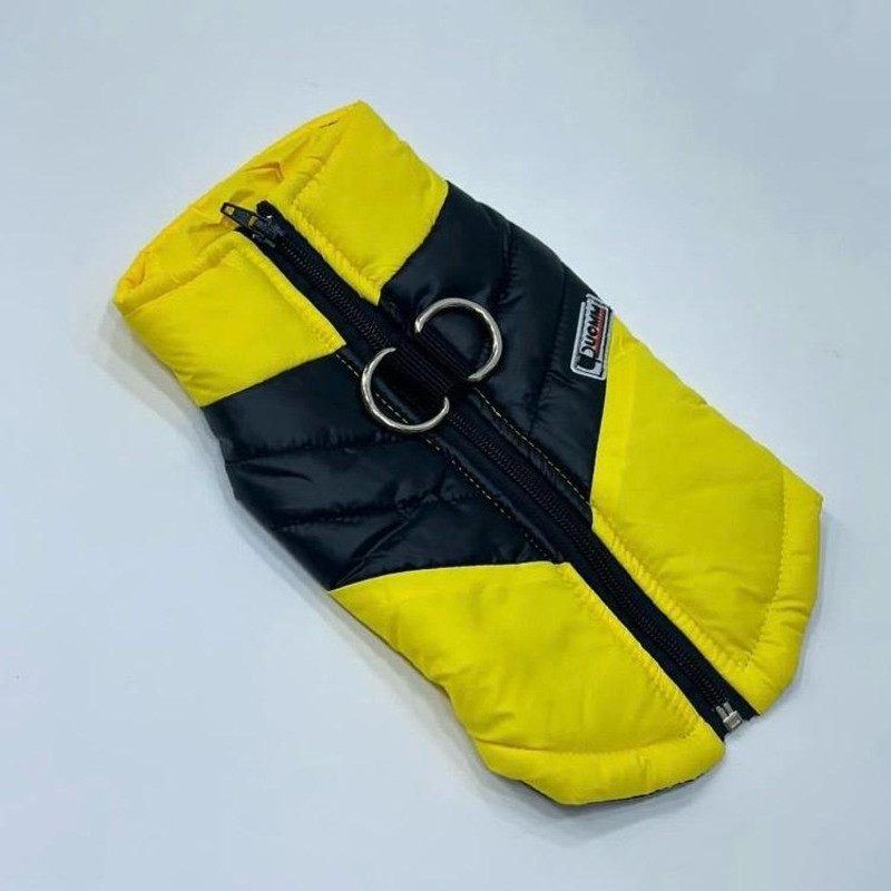 Waterproof Winter Jackets That Are Suitable for Both Dogs and Cats