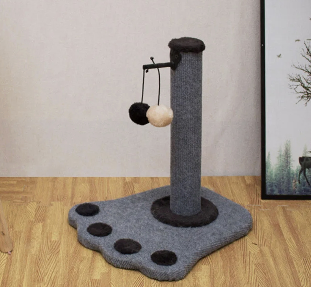 Cat Scratching Post with Play Balls