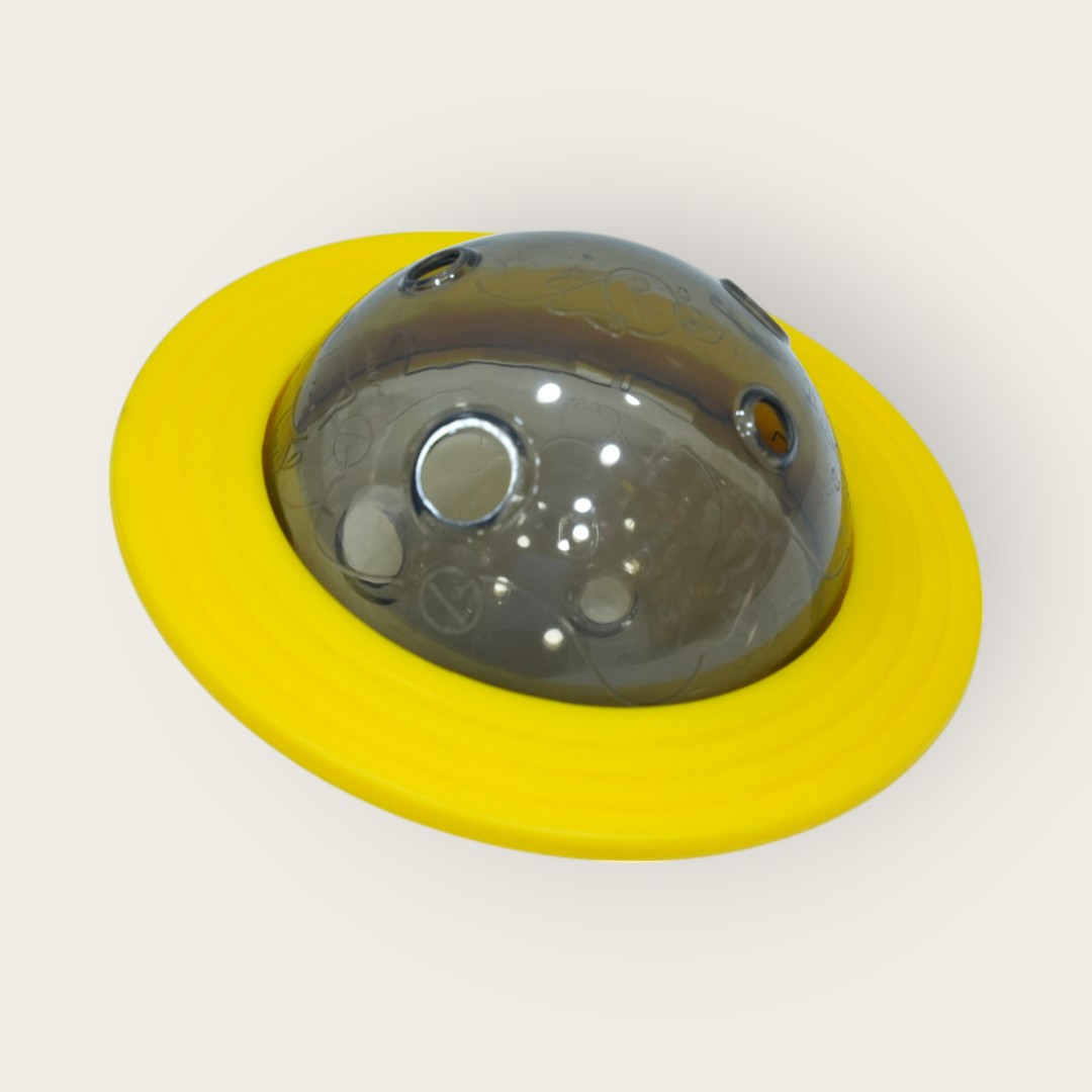 UFO-Shaped Pet Treat Dispenser – Yellow & Black