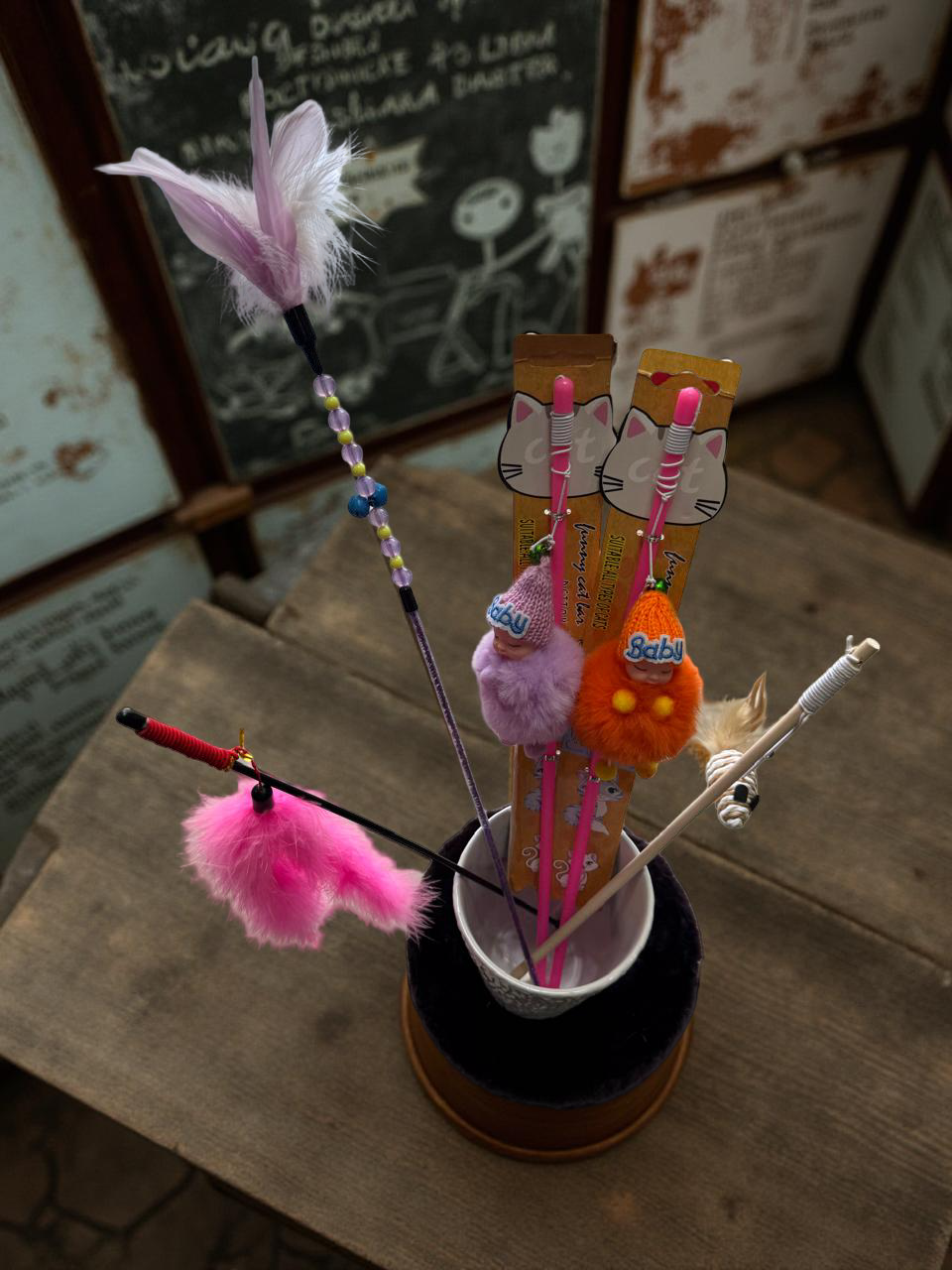 Assorted Teaser Wands – Random Styles, Guaranteed Fun!
